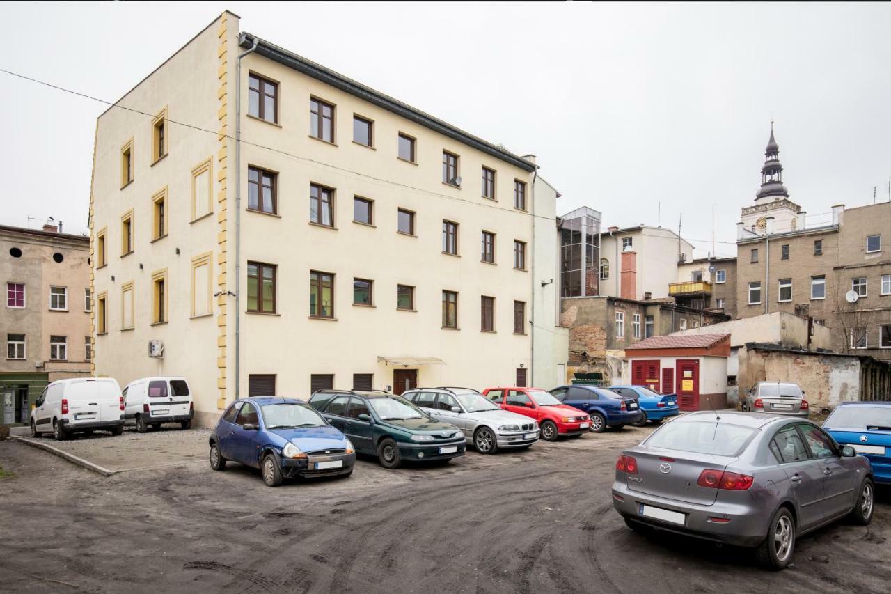 Apartament Gemini Dzierżoniów Exteriör bild