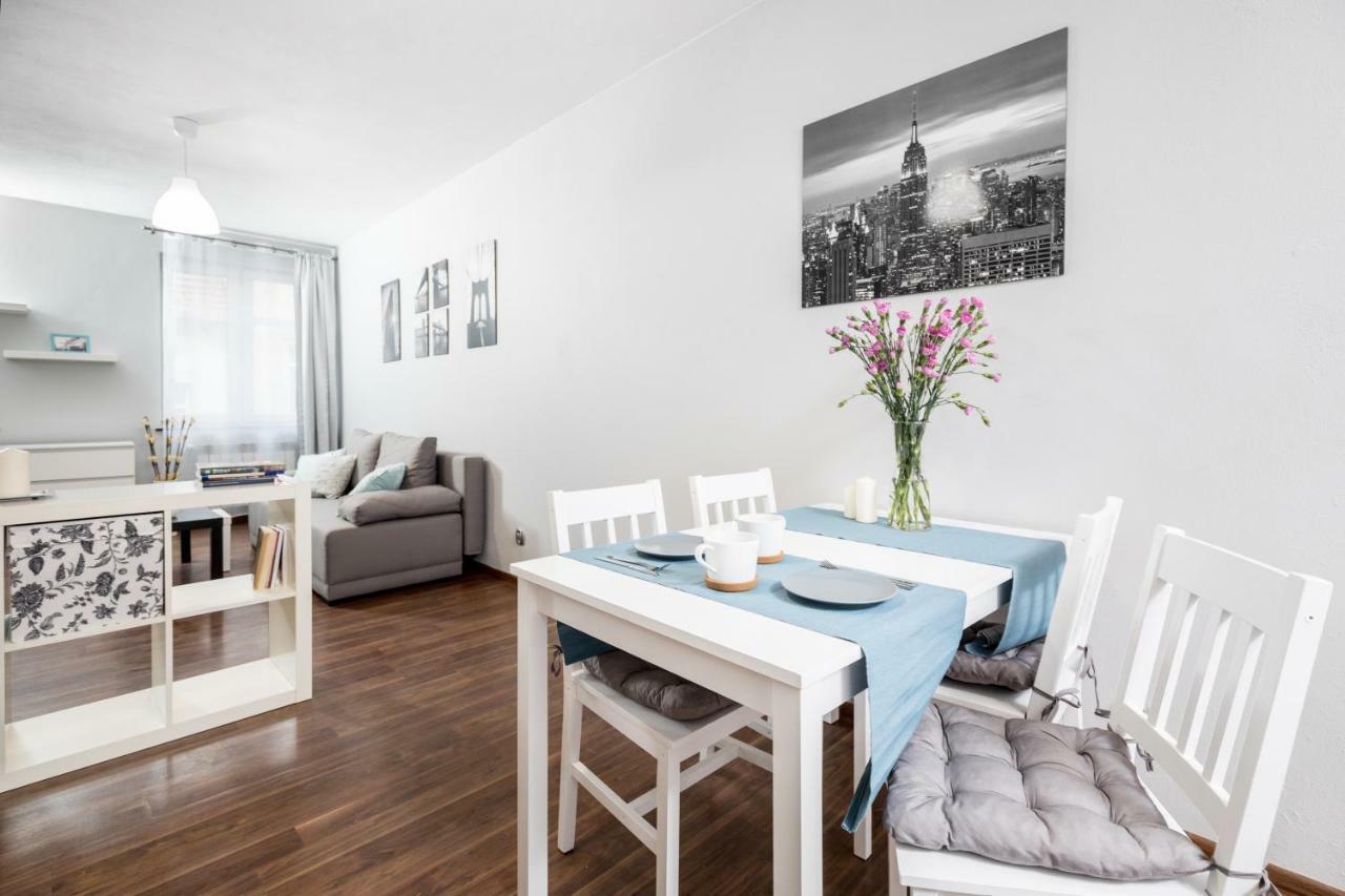 Apartament Gemini Dzierżoniów Exteriör bild
