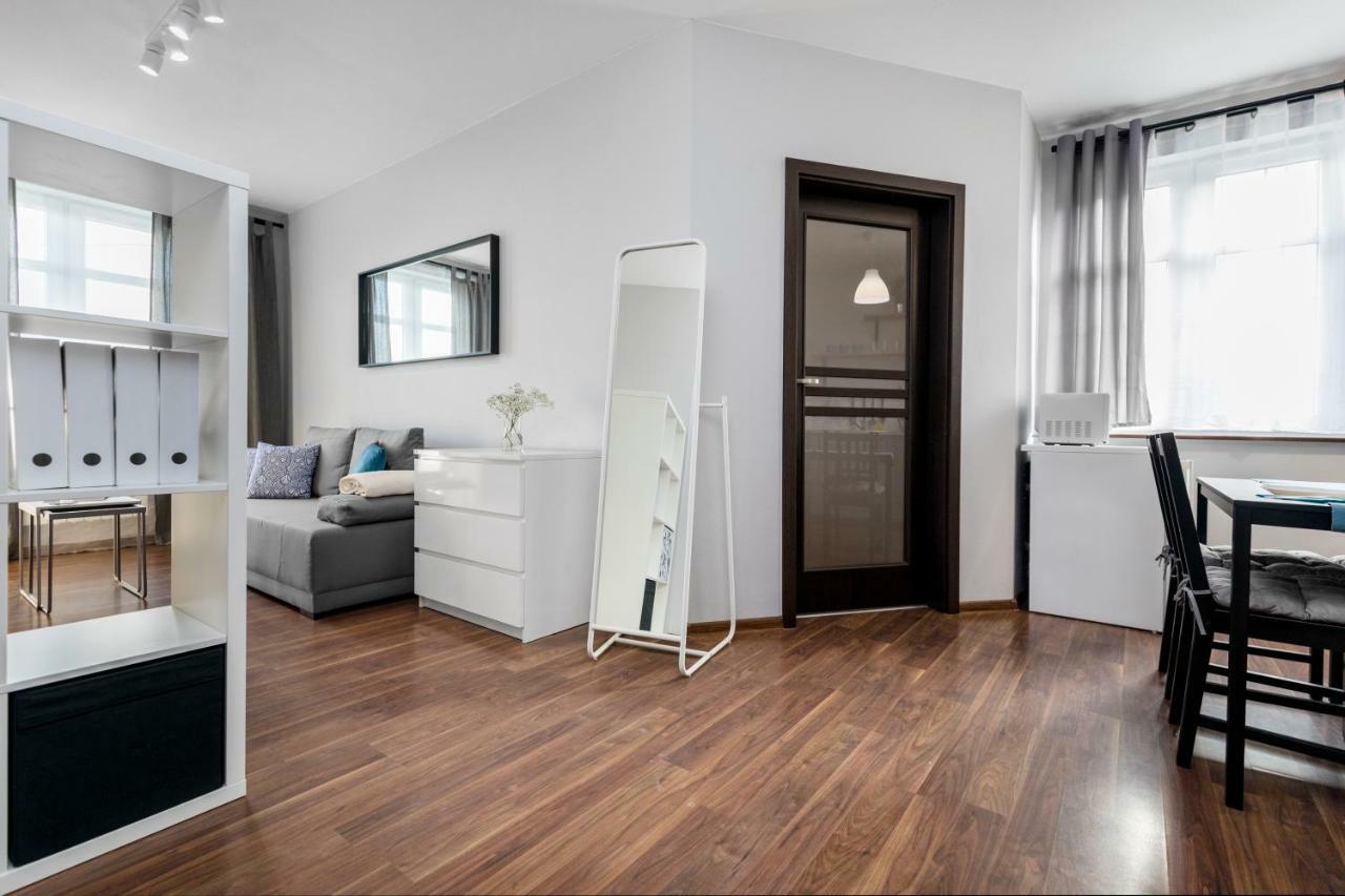 Apartament Gemini Dzierżoniów Exteriör bild