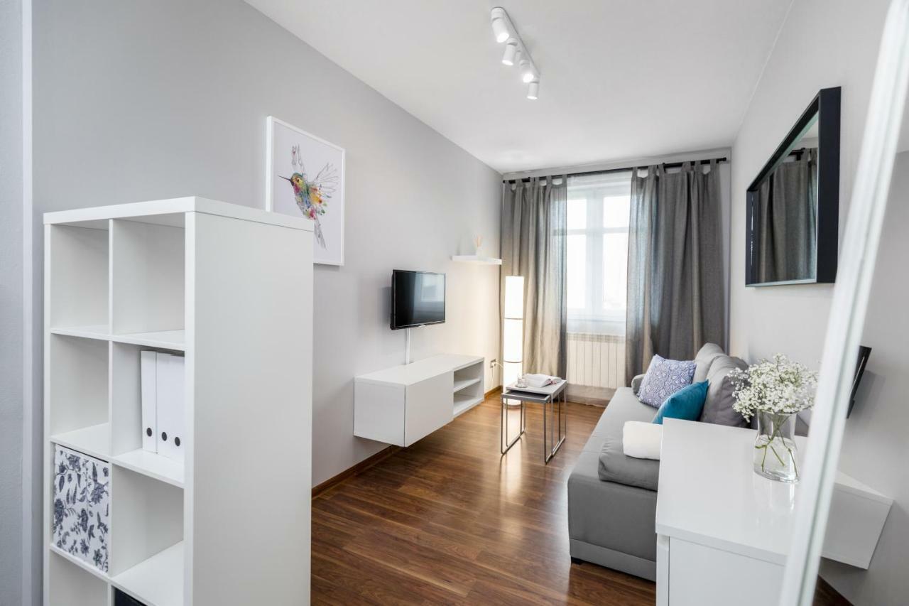 Apartament Gemini Dzierżoniów Exteriör bild