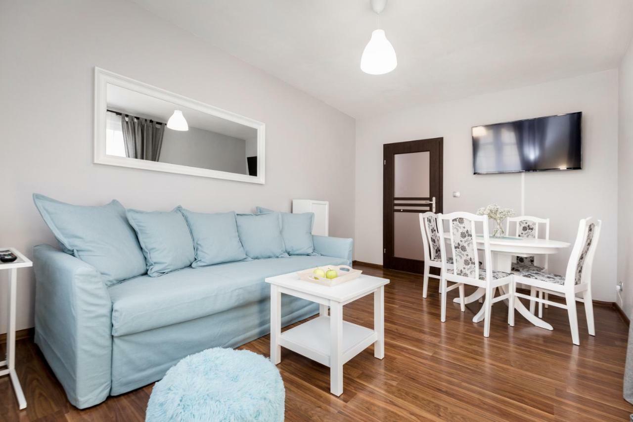 Apartament Gemini Dzierżoniów Exteriör bild