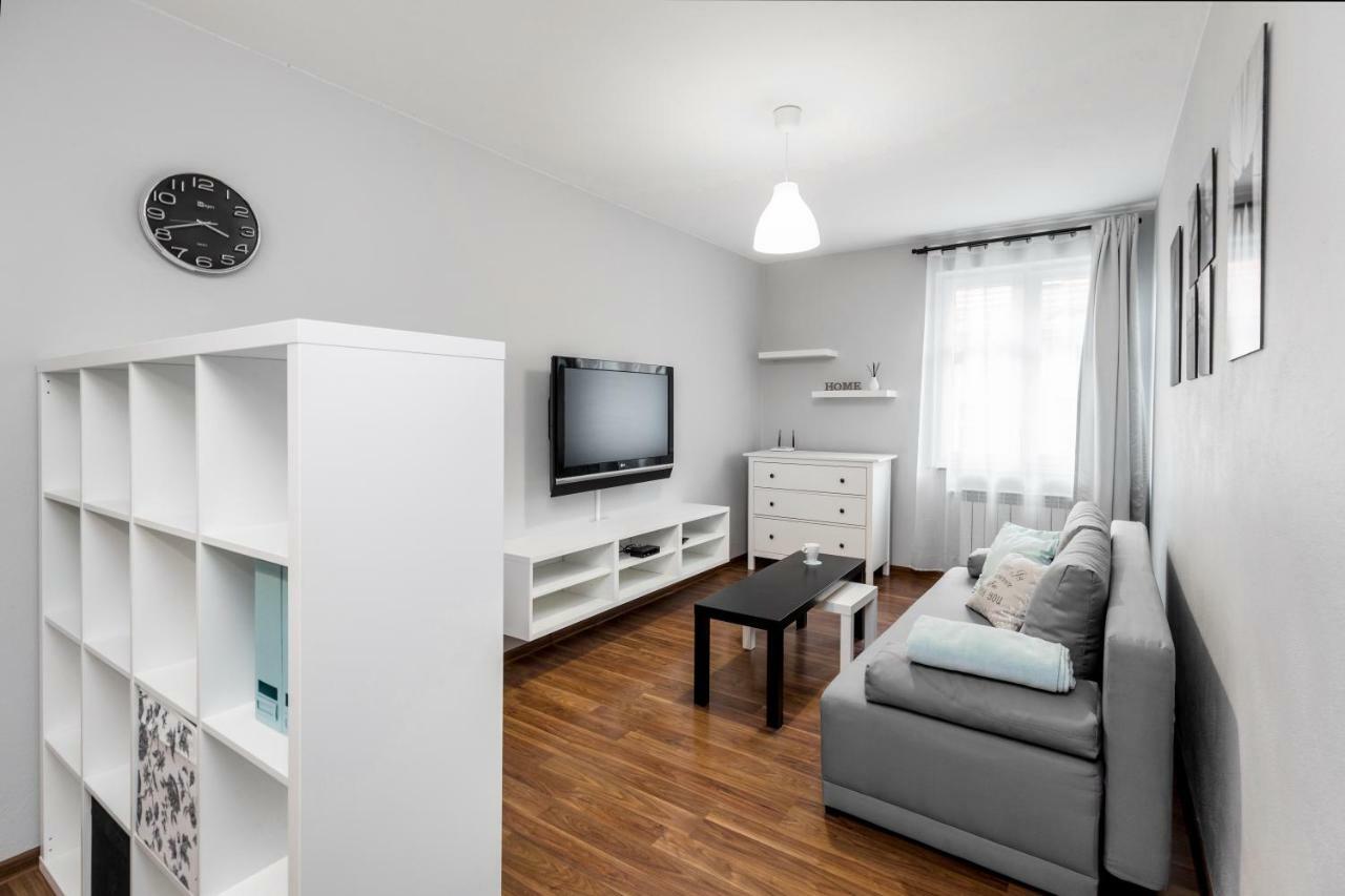 Apartament Gemini Dzierżoniów Exteriör bild