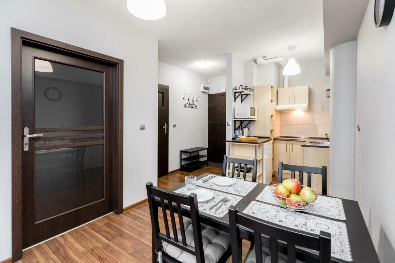 Apartament Gemini Dzierżoniów Exteriör bild